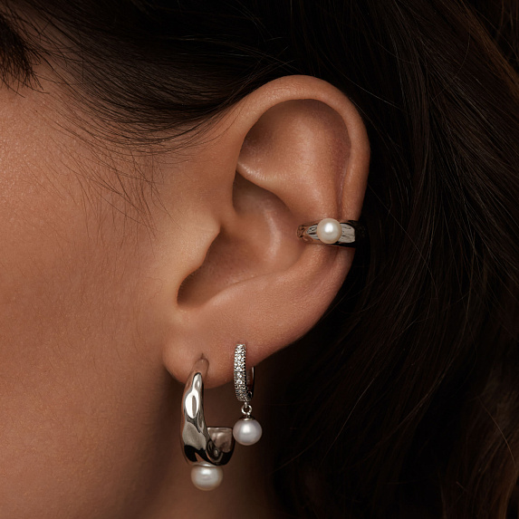 Серьги из серебра с натуральным жемчугом и фианитами Miestilo