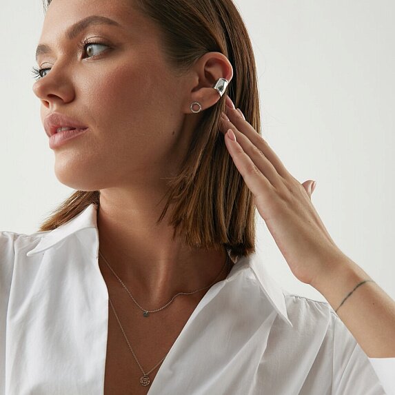 Серьги круги из серебра с фианитами Miestilo