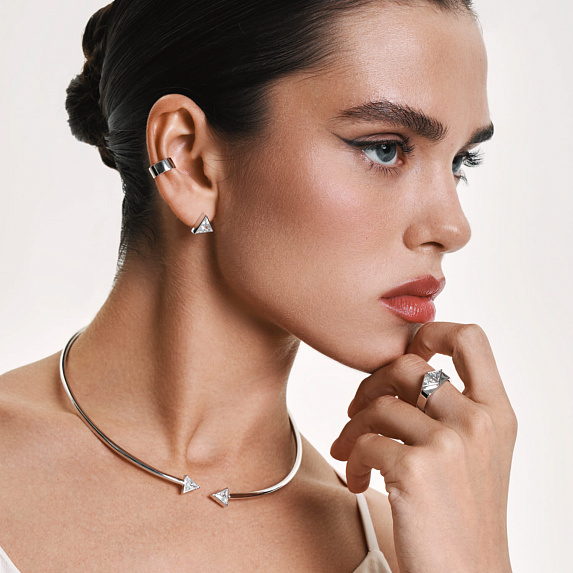 Колье из серебра с фианитами VENUS Miestilo
