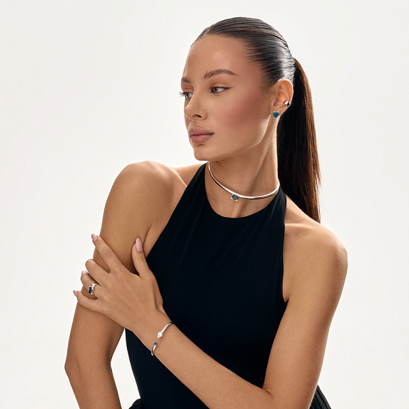 Серебряное жесткое колье PURITY с London топазом Miestilo
