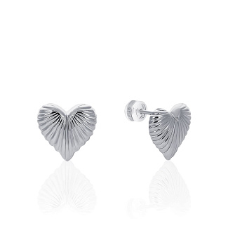 Серебряные серьги в форме фактурного сердца Miestilo