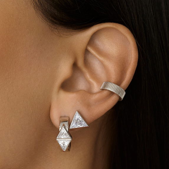 Серьги из серебра с фианитами VENUS Miestilo