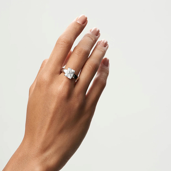 Серебряное кольцо Kelly с фианитом Miestilo