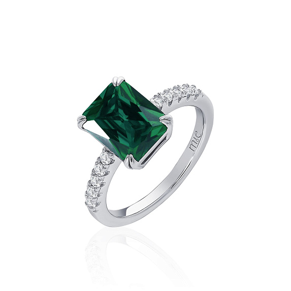 Серебряное кольцо с зеленым камнем Miestilo